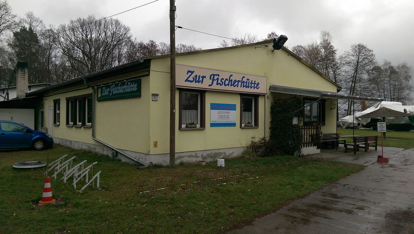 Fischerhütte und Ortsbild in Blossin, Gemeinde Heidesee